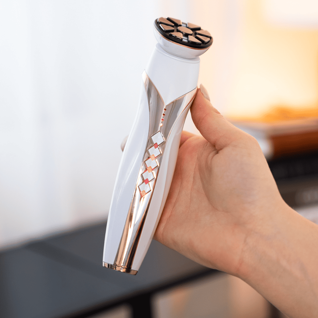 AGE Booster Glow