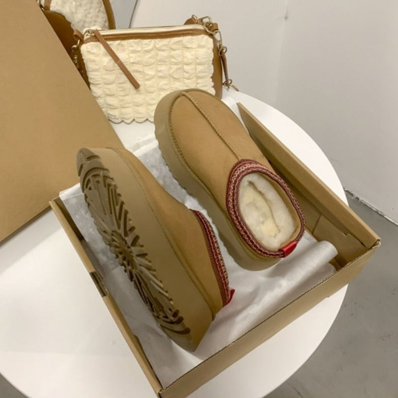 Snow plush sneakers