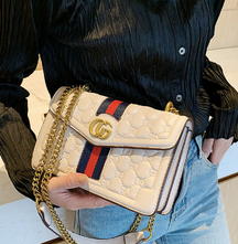 Retro Bag with Chain Handle