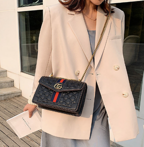 Retro Bag with Chain Handle